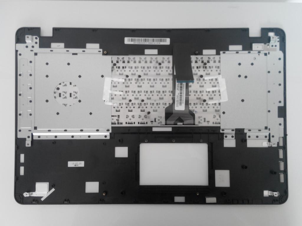 Клавиатура + передняя панель для ноутбука Asus X751L