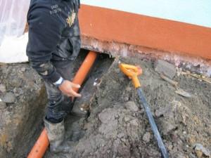 Монтаж внешней канализации частного дома в Одессе