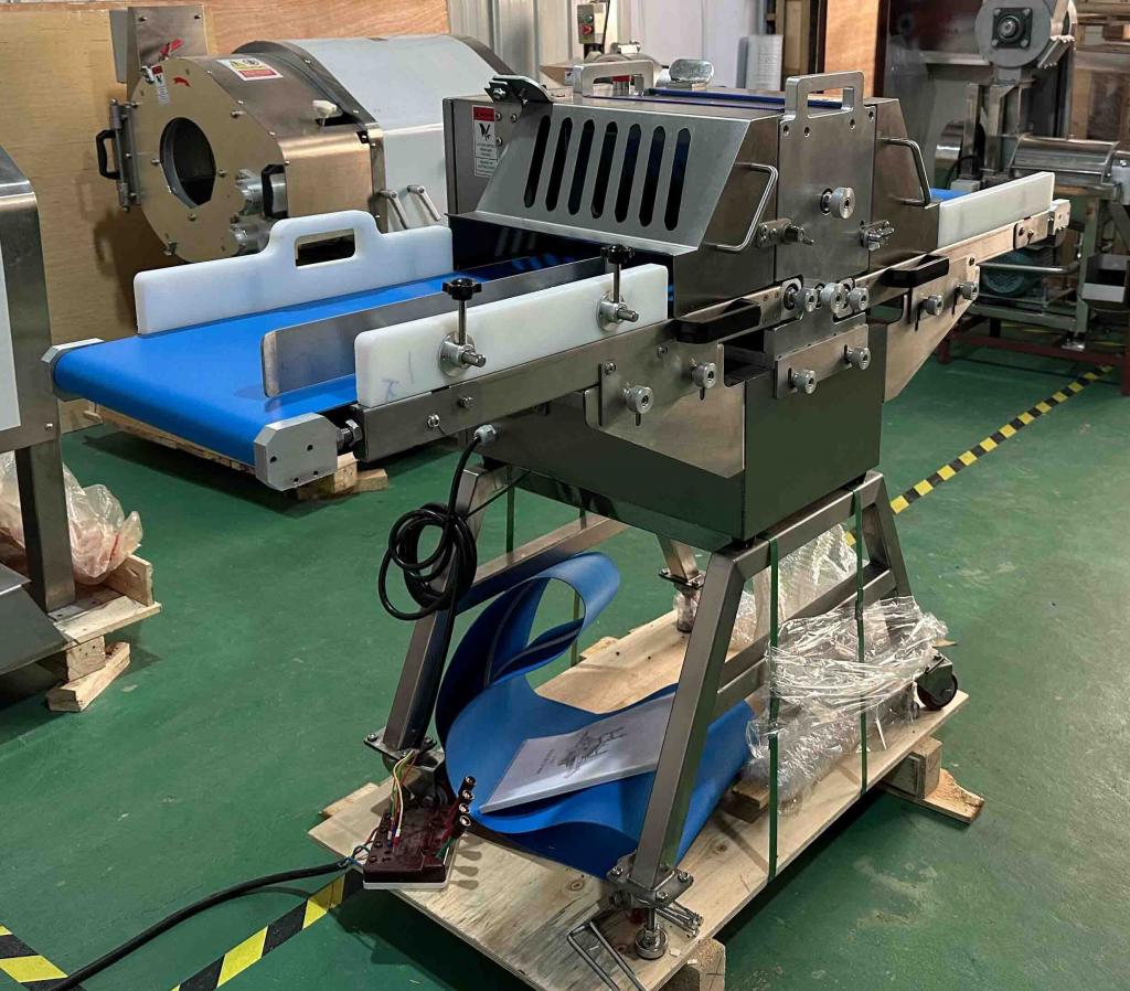 Машина промислова, делікатна нарізка риби та м'яса шматочками STvega HDFS 40/6