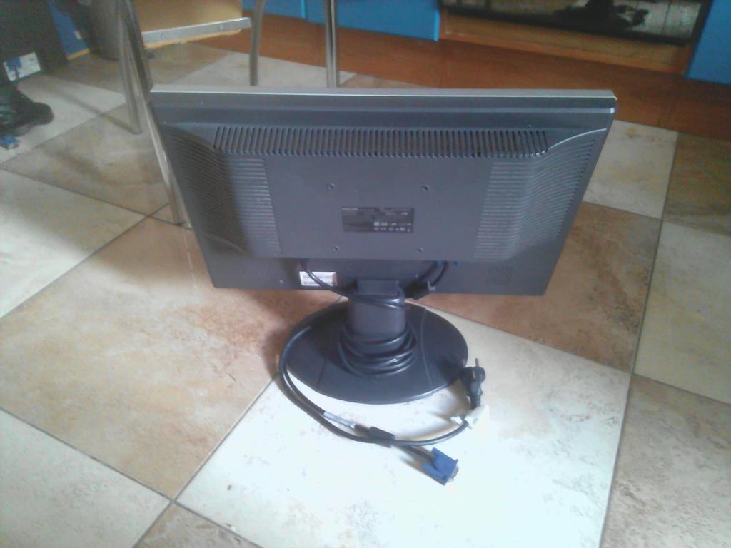 Монитор ЖК широкоформатный 20" Philips 200WS8FS (DVI VGA 1680x1050)