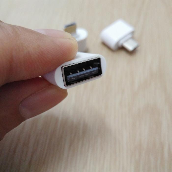 OTG переходник USB на микро USB.