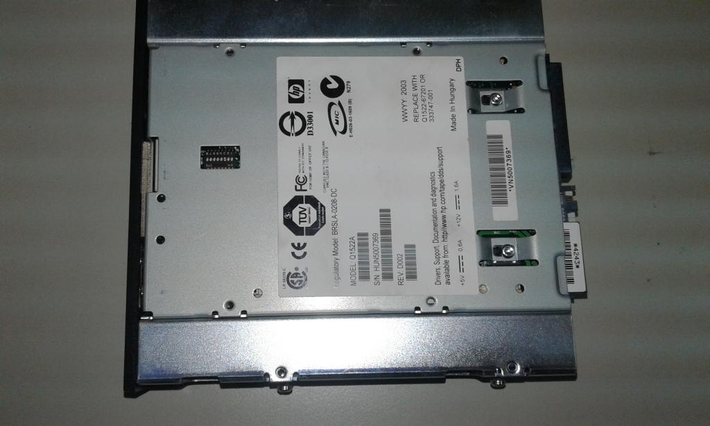 Стример Q1522A HP StorageWorks DAT 72 Tape Drive