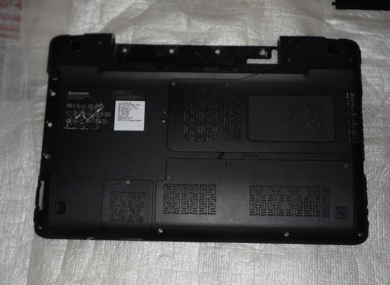 Разборка ноутбука Lenovo  Y560