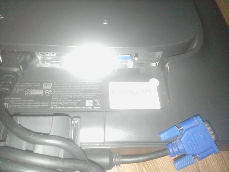ЖК Монитор широкоформатный 19" Philips 190SW8F (VGA, 16:10)