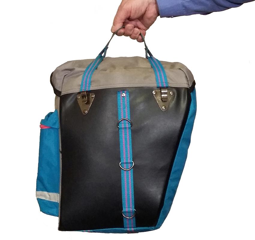 Вело сумка на багажник.  V = 16 л + 1 л карман.